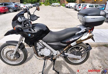 MOTO 1.jpeg MOTO 1.jpeg
