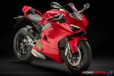 Ducati-Panigale-V4-2018-1024x683.jpg