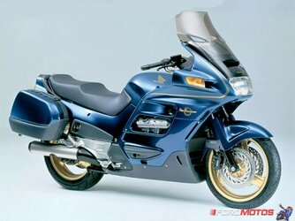 Honda ST 1100 01.jpg